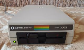 Commodore Sfd - 1001 Floppy Disk Drive Without Interface Cable.  &