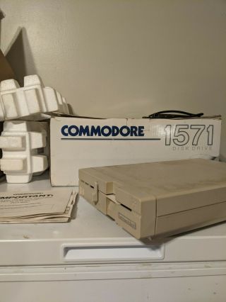 Vintage Commodore 1571 Computer Floppy Disk Drive W/ Box