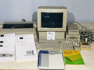 Apple Iigs A2s6000 Computer,  Monitor,  3.  5 " &5.  25 " Drives,  Keyboard,  Mouse &printer