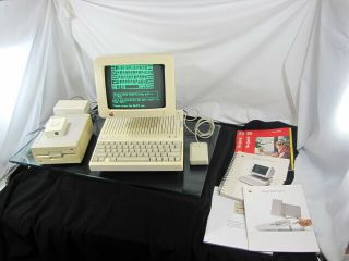 Apple Iic A2s4000 Computer (complete System)