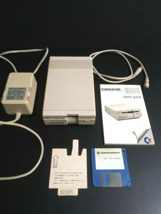 Commodore 1581 Computer 3.  5 " Floppy Disk Drive For C64/c128 (powers On)
