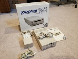 COMMODORE 1581 3.  5 FLOPPY DISK DRIVE POWER SUPPLY 2