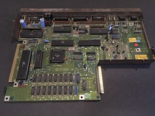Commodore Amiga 500 Motherboard S/n 240378