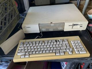 Commodore Amiga 1000 Computer W/ Keyboard,  Chrome Internal RAM Expansion Module 2