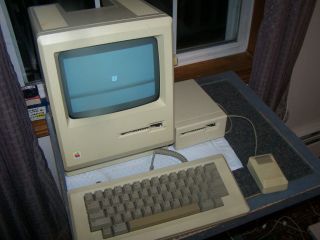 Apple Macintosh 512k Computer,  Kb,  Mouse,  Ext Drive,  Very One Owner Unit