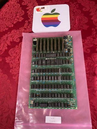 Apple II Plus Motherboard 820 - 0001 - 04,  Rev 4 2
