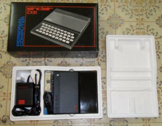 Sinclair ZX81 Computer Kit with 220V 50HZ Power Supply 4