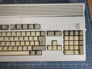 Commodore Amiga 1200 - A1200 - -