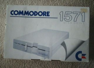 Commodore Computer 1571 Single Floppy Disk Drive - Good