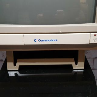 Commodore 1084 CRT Color Monitor For Amiga/C64/C128 Computers 4