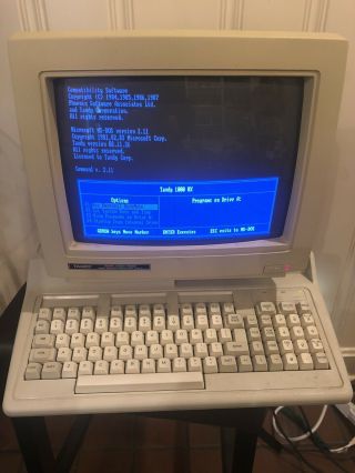 Tandy Personal Computer 1000hx,  Rgb Color Cm - 5 Monitor 1988
