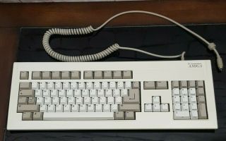 Commodore Amiga 4000 Keyboard,  Kkq - E94yc,  364447 - 01,  &,