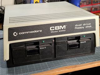 8050 5.  25 Dual Floppy Drive For Commodore Pet,  C64,  Vic20.