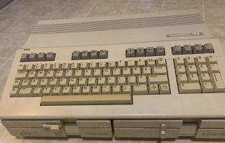Commodore 128,  2 1571 Drives,  And Great
