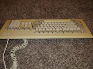 Commodore Amiga 2000,  A2000HD,  A2500 Keyboard,  312716 - 02 4