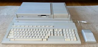 Atari Mega Ste Computer 4mb Ram W/keyboard & Mouse