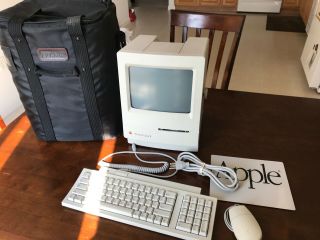 Apple Macintosh Classic Ii - Os 7.  1,  80 Mb Hd,  10 Mb Memory,  Recapped