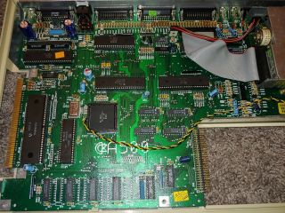 Commodore Amiga 500 NTSC,  Kick 1.  3,  REV 6A,  Pal/Ntsc Switch, 6