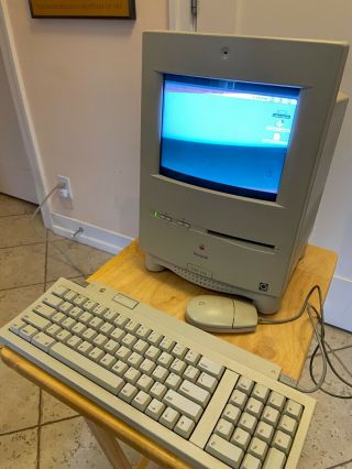 Vintage Mac Apple Macintosh Color Classic Computer M1600 8mb 60 Scsi Hd