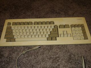 Commodore Amiga 2000 3000 Keyboard,