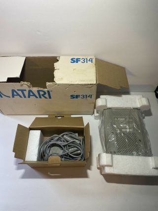 Atari Sf314 - 720k External 3.  5 " Floppy Disk Drive - W/ Box
