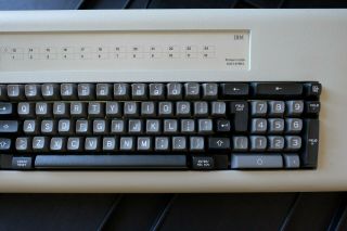 IBM 5251 Beamspring Keyboard with Blue Keycaps 4