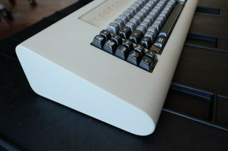 IBM 5251 Beamspring Keyboard with Blue Keycaps 6