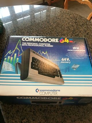 Commodore 64k Computer With Power Supply And Manuals - Powers On.
