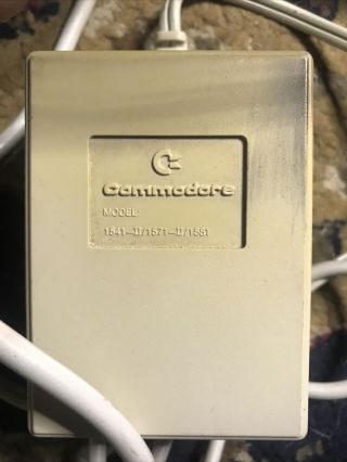 Commodore 1581 Floppy Disk Drive.  Power with Power supply and cable 4