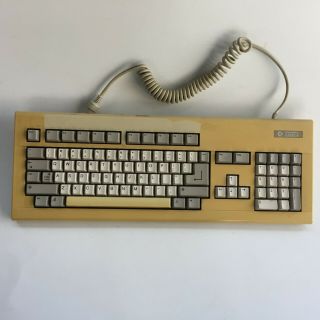 Commodore Amiga 3000 Keyboard Yellowed A3000 Model Kkq - E94yc 312716 - 02