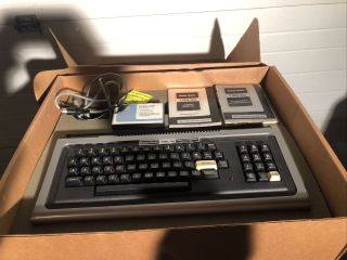 Radio Shack Trs - 80 Micro Computer System 26 - 1006 Very