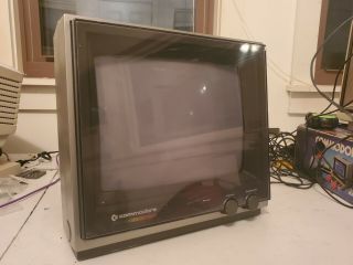 Commodore Cm - 141 Color Monitor (for 64 / 128 / Amiga / Atari) -
