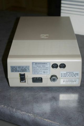 Commodore 64 128 1541 Floppy Disk Drive - - Complete 3