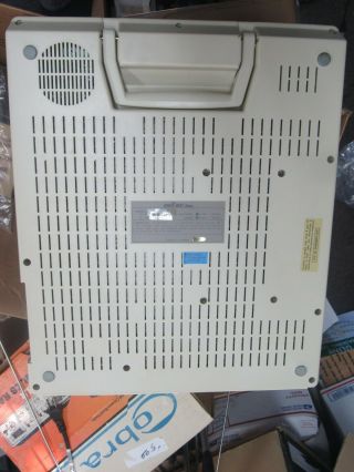 Mitac Viso MPC160V IBM - PC Compatible Vintage Portable Desktop Computer DOS 3.  1 6