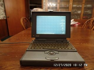 Macintosh Powerbook 180. 2
