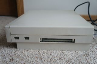 Commodore Amiga 1000 Computer.  1 Powers Up 6