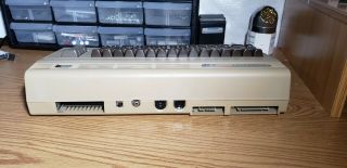 Commodore 64 computer in - with box 3