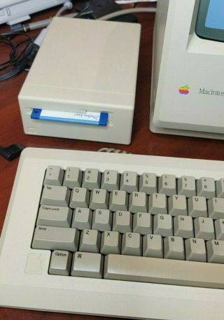 Apple External Floppy Drive Model M0130 2