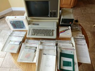 Apple Iie 2e Early Build,  Apple Iii Monitor,  Dual Disk Drives,  Manuals,  Software
