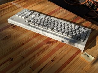 Commodore Amiga 1000 keyboard 2