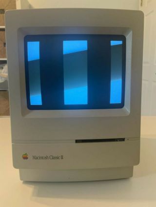 Apple Macintosh Classic II (M4150),  with keyboard,  mouse,  and StyleWriter 2