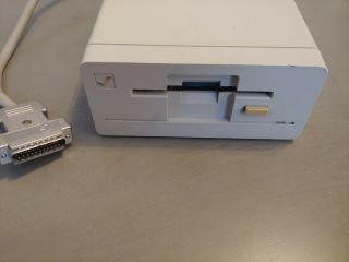 Commodore Amiga External Floppy Drive 1010, 2