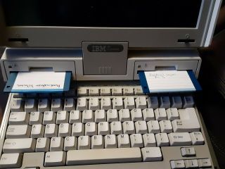 IBM PC CONVERTIBLE,  LAPTOP 1986 Vintage 2