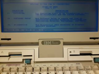 IBM PC CONVERTIBLE,  LAPTOP 1986 Vintage 3