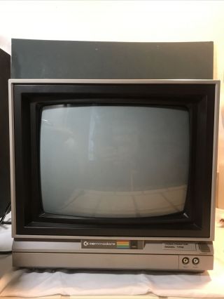 Commodore Video Monitor 1702 Color Computer Cable Inputs Box Powers Up