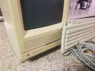 Apple Mac Macintosh SE/30 Desktop Computer M5119 3