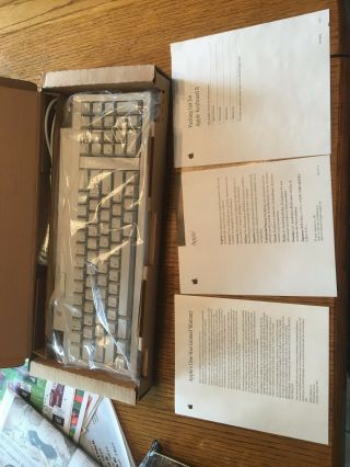 Apple Keyboard II Macintosh M0487, 3