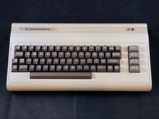 Early Commodore 64 Silver Label Computer - Fully w/ Power Supply & Box 2