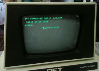 Commodore PET Model 4032 - N Computer 2