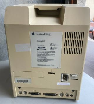 Apple Mac Macintosh SE/30 Desktop Computer M5119 and Repair 3